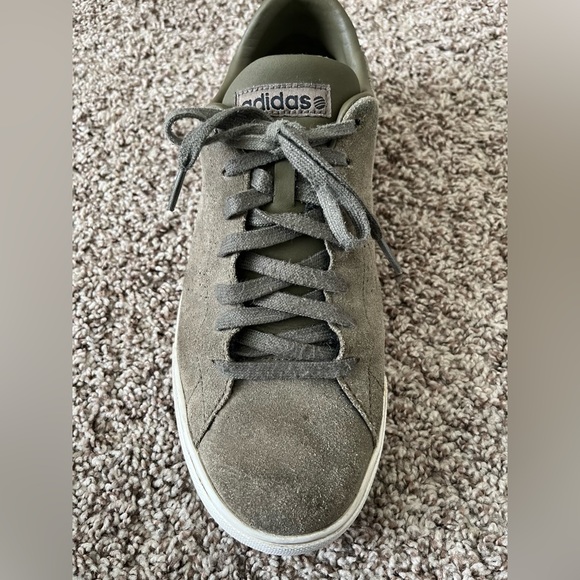 Adidas green suede sneakers, VGUC. - Picture 11 of 16